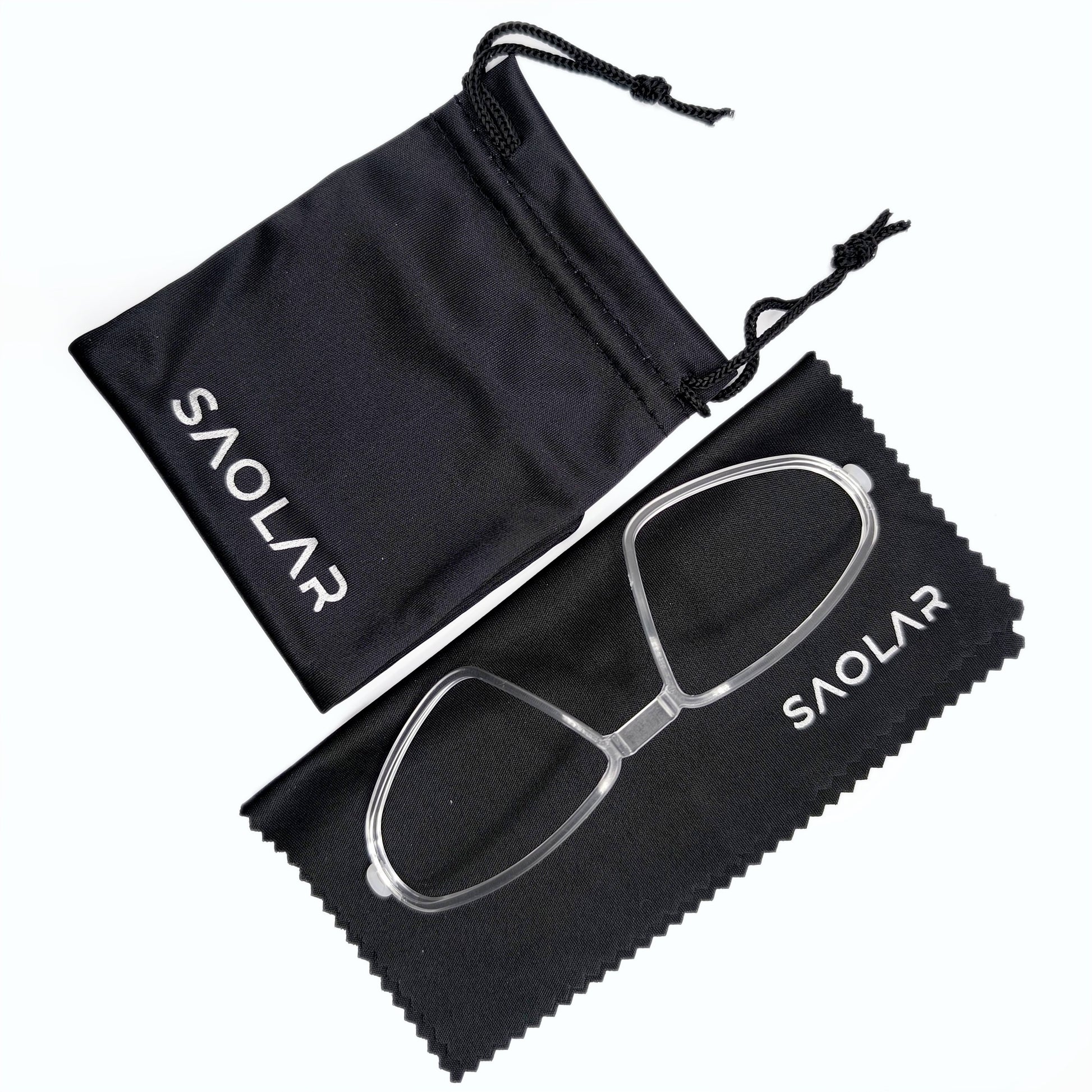 A SAOLAR-branded microfiber pouch, cleaning cloth, and a transparent optical lens insert, designed for easy storage and maintenance of eyewear.