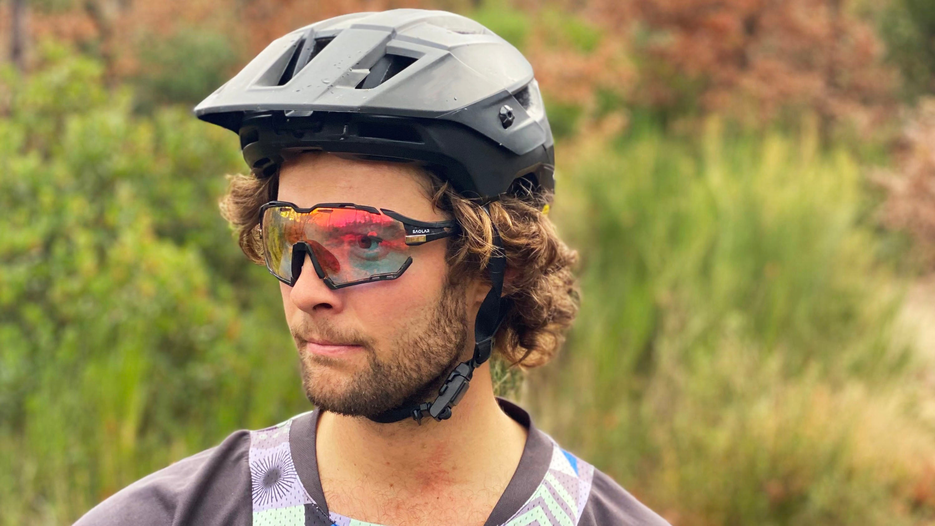 SAOLAR Cycling Sunglasses by Antoine Bizet