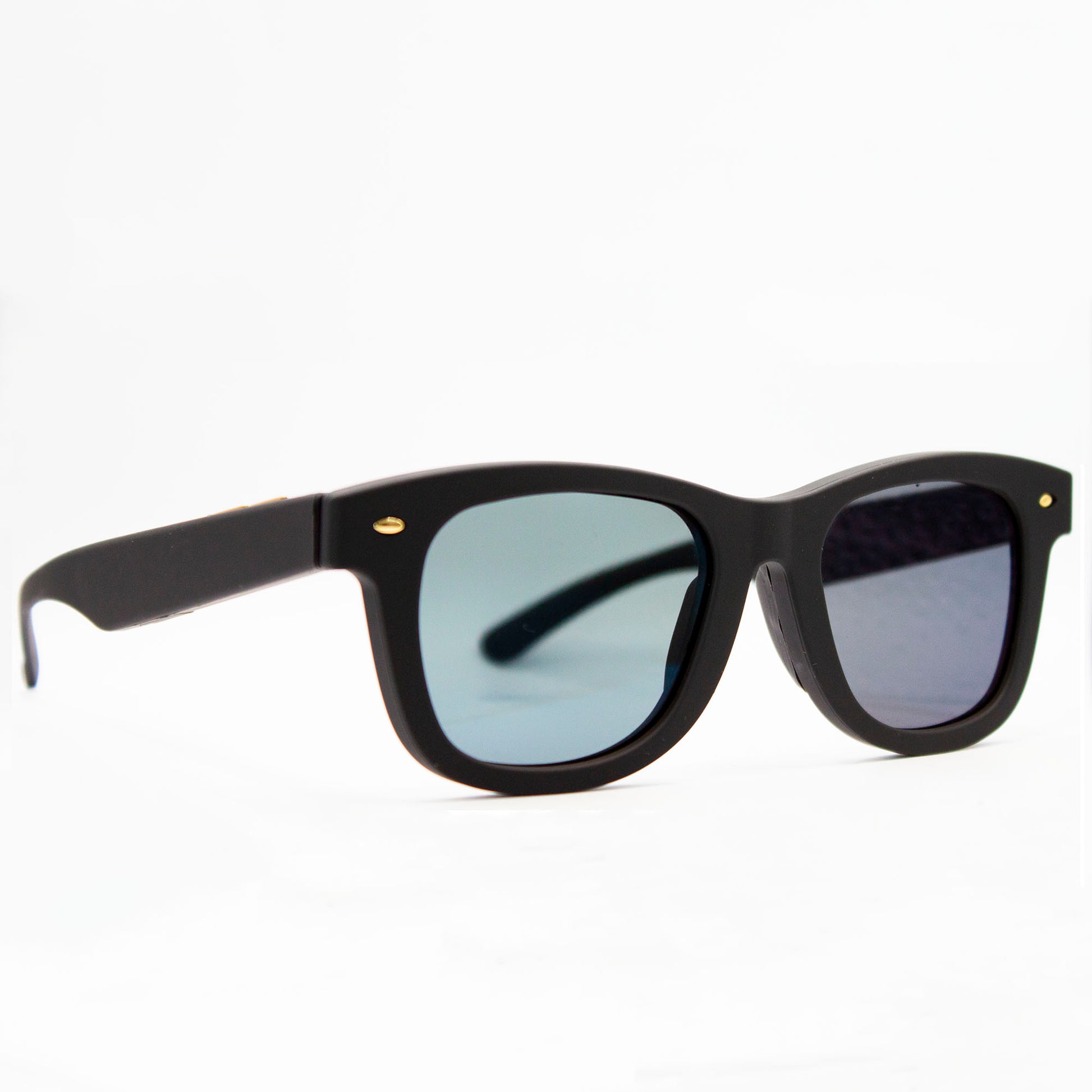 SAOLAR Proteus Electrochromic Smart Sunglasses | Side View