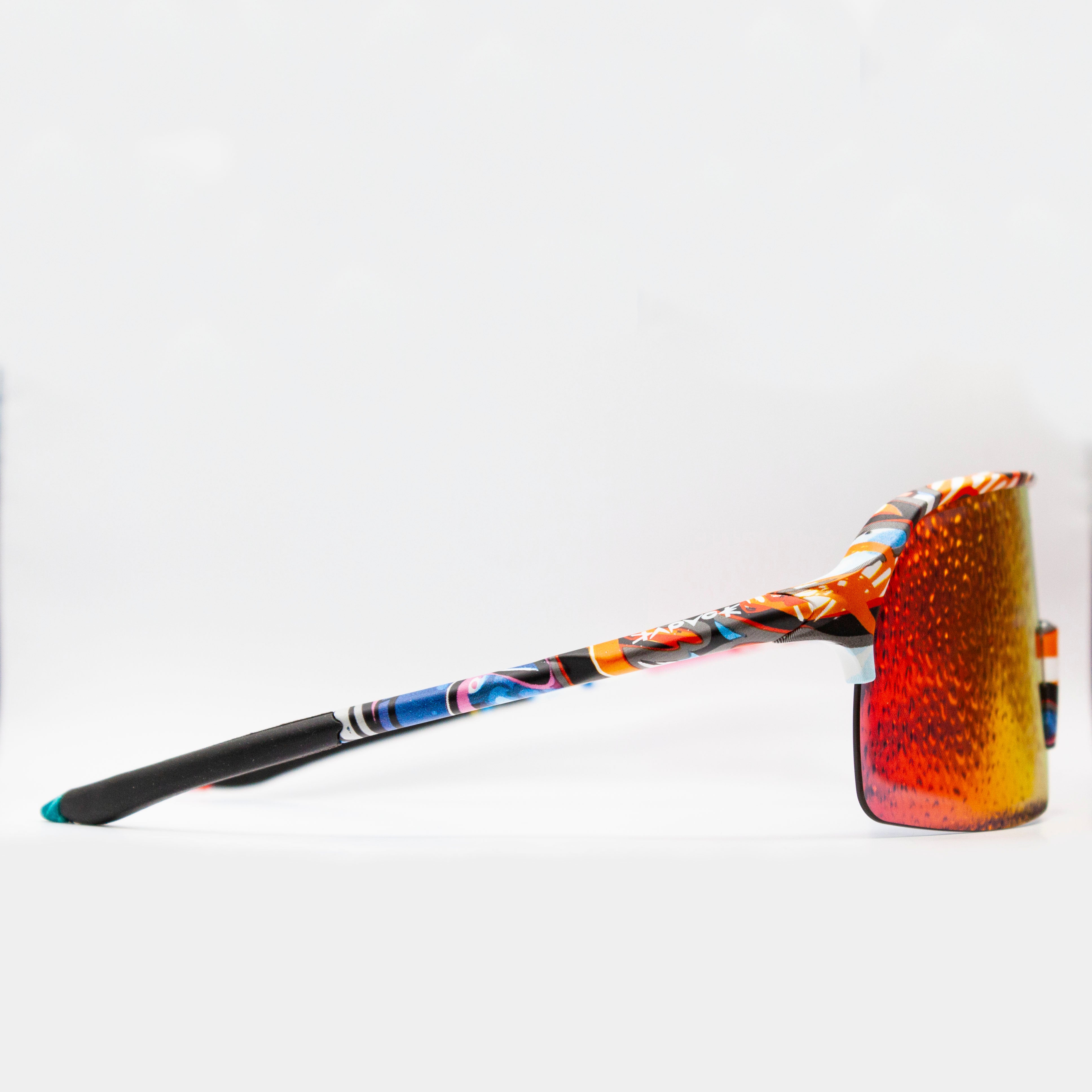 Gasoline photochromic bike glasses - right view